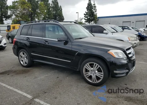 2015 Mercedes-Benz Glk 350 z USA, uszkodzony, nr VIN WDCGG5HB9FG405751